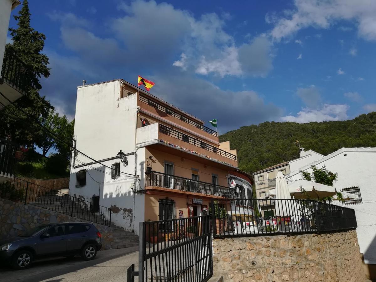 أورنوس Hostal El Mirador المظهر الخارجي الصورة