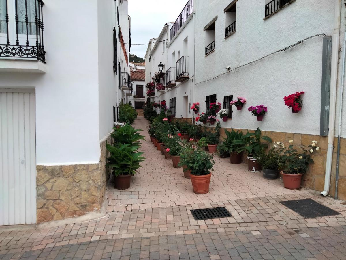 أورنوس Hostal El Mirador المظهر الخارجي الصورة