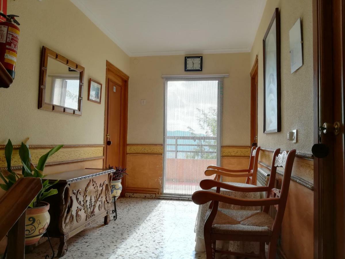 أورنوس Hostal El Mirador المظهر الخارجي الصورة