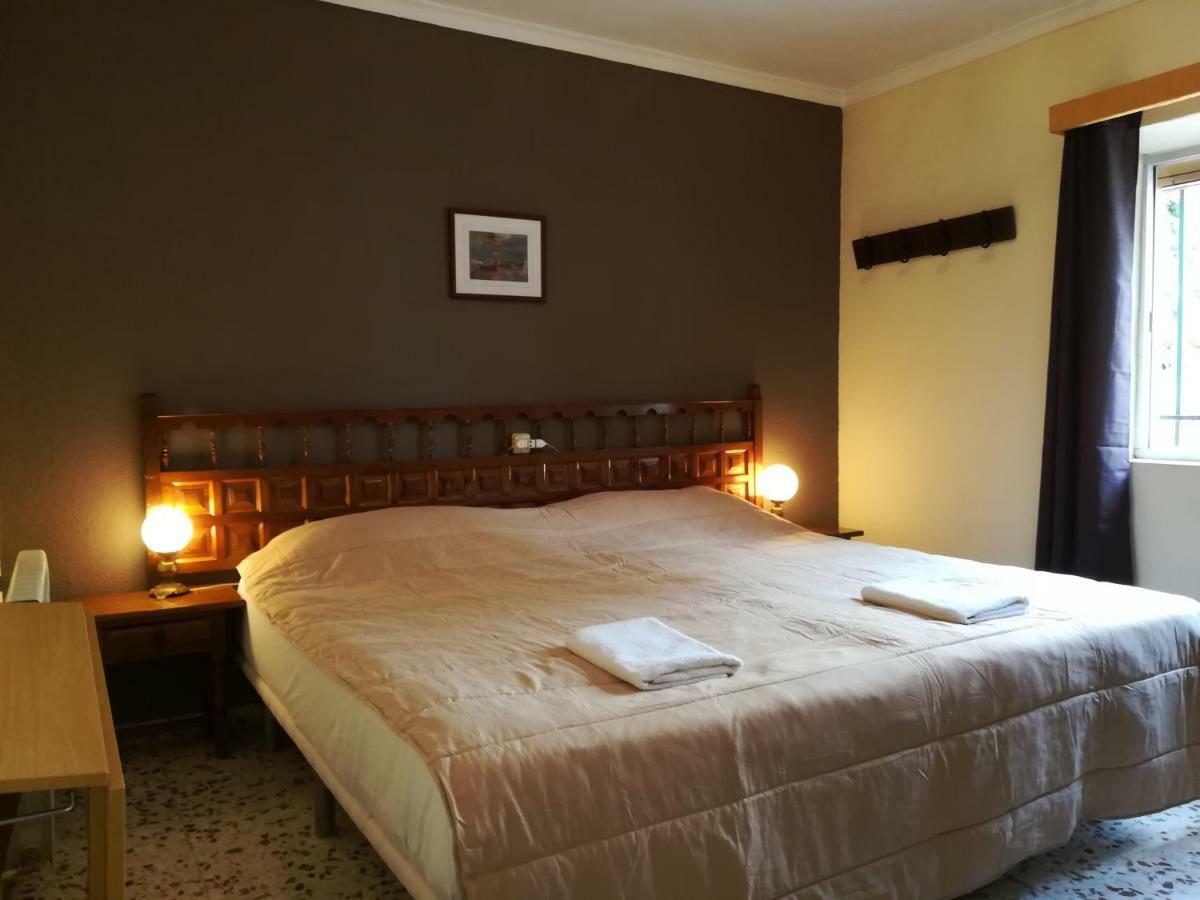 أورنوس Hostal El Mirador المظهر الخارجي الصورة