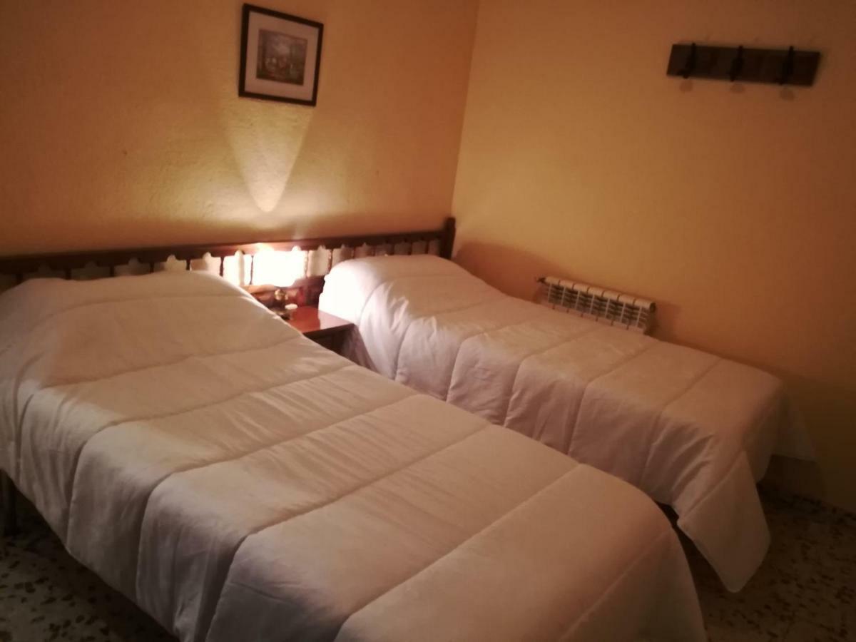 أورنوس Hostal El Mirador المظهر الخارجي الصورة